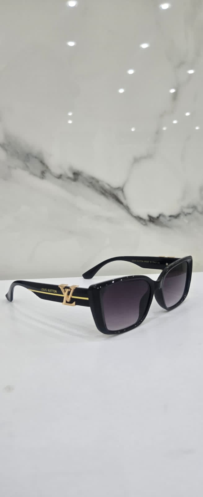 IMG-20260515-WA0312 Louis Vuitton sunglasses - Image 1